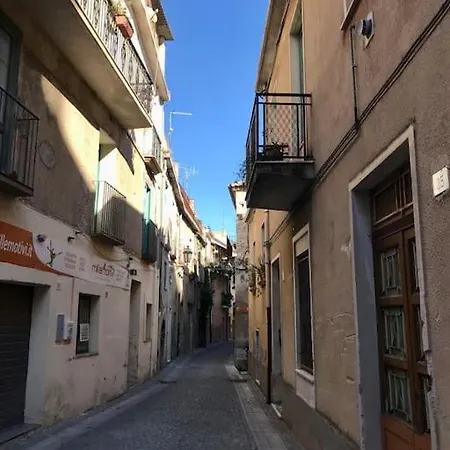 Cozy Close By The Aragones Castle