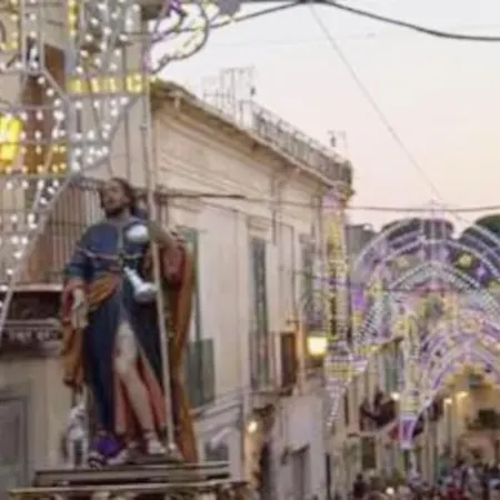 Cozy Close By The Aragones Castle *