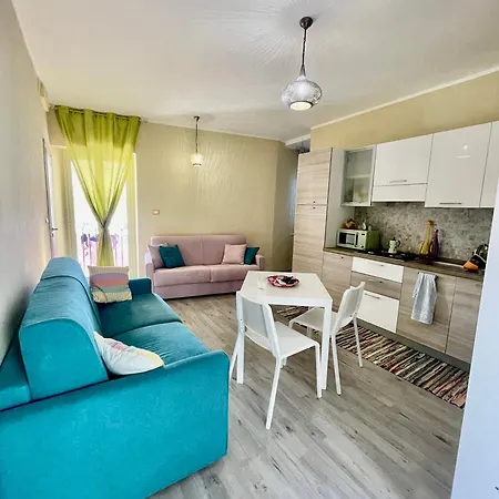 Daire Cozy Close By The Aragones Castle *